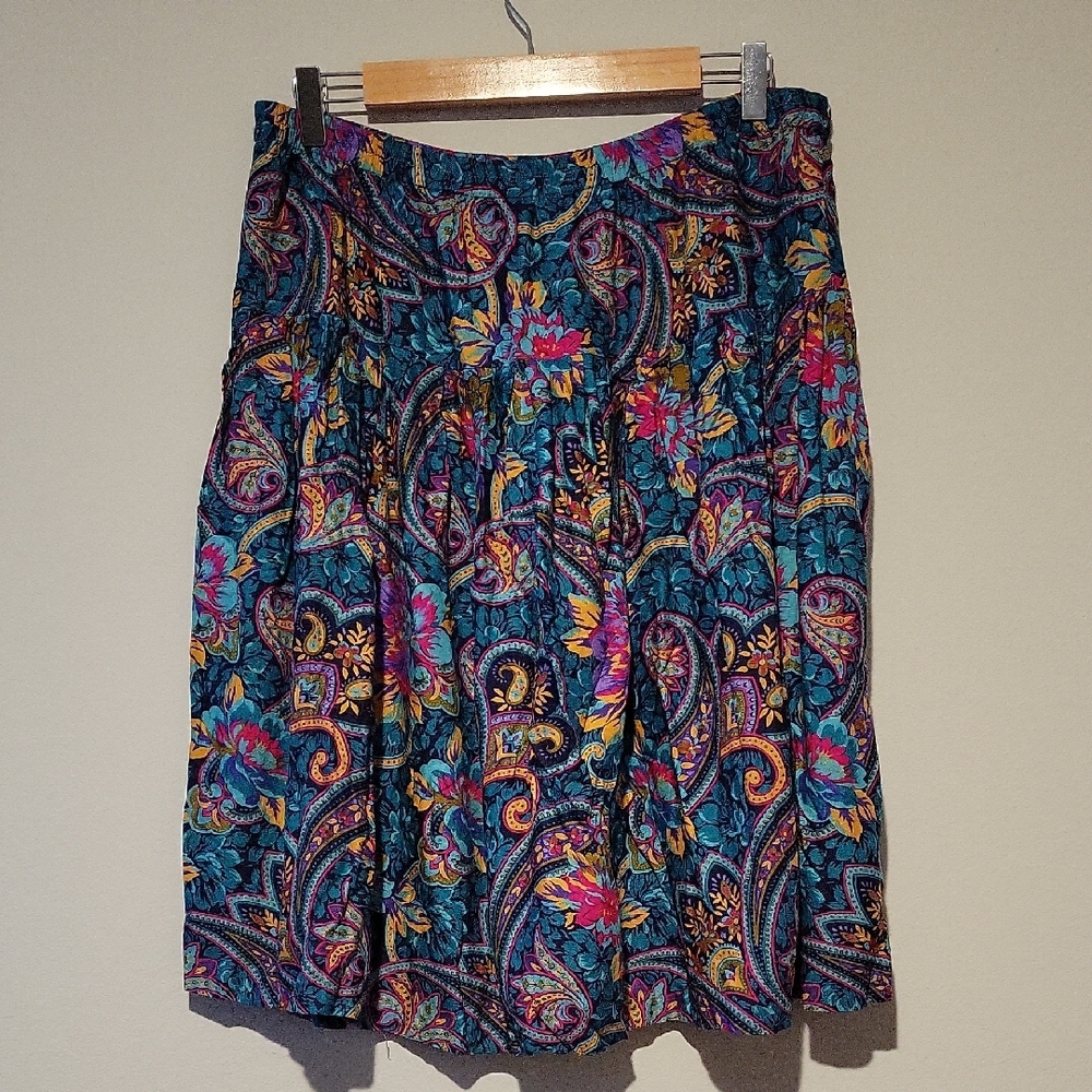 Colorful Vintage Paisley A-Line Skirt